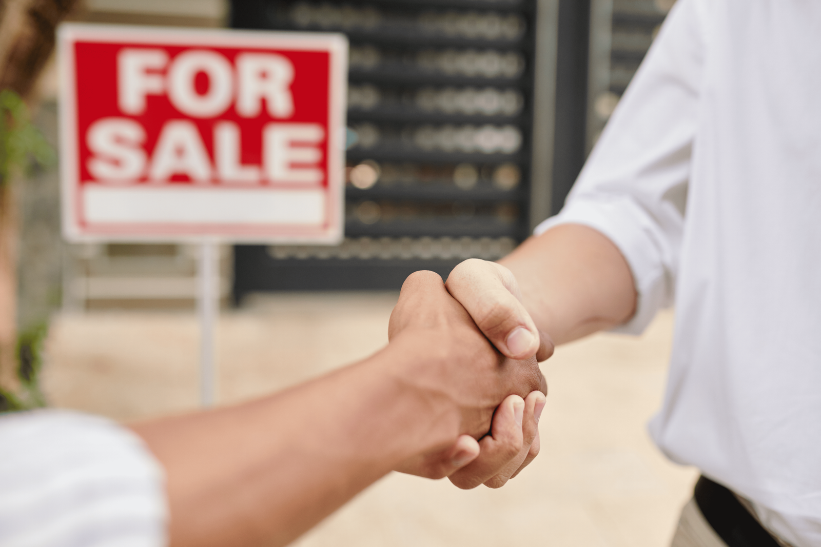Compra y Venta de Propiedades — Lorenna Real Estate